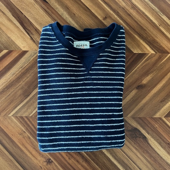 Men’s Fossil Sweater - Size Small - Picture 4 of 4